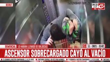 Trabajadores caen al vacío tras sobrecargar un asecnsor