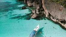 Mengintip Keindahan Liang Lipang di Kepulauan Selayar