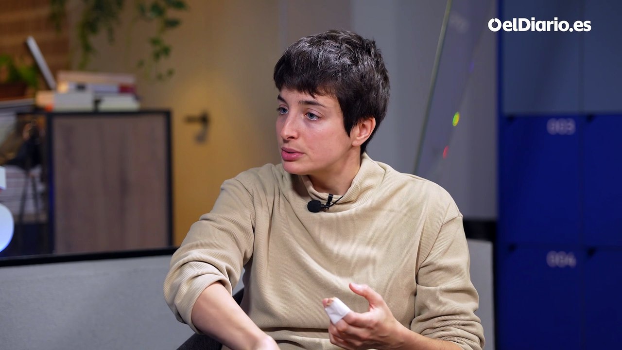 Sandra Delaporte: "Yo no quiero ser Aitana ni Dua Lipa. No quiero aparecer bailando. O hago punk o hago techno, no quiero un público masivo, quiero público consciente"