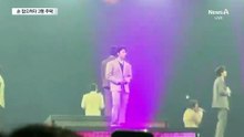 멤버 손잡고 싶어서…콘서트 도중 난간 꺾여 3명 추락