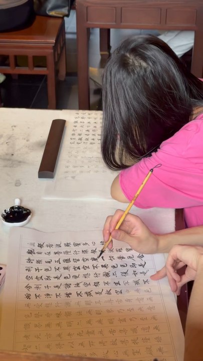 Shanghai temple 🏮✍️