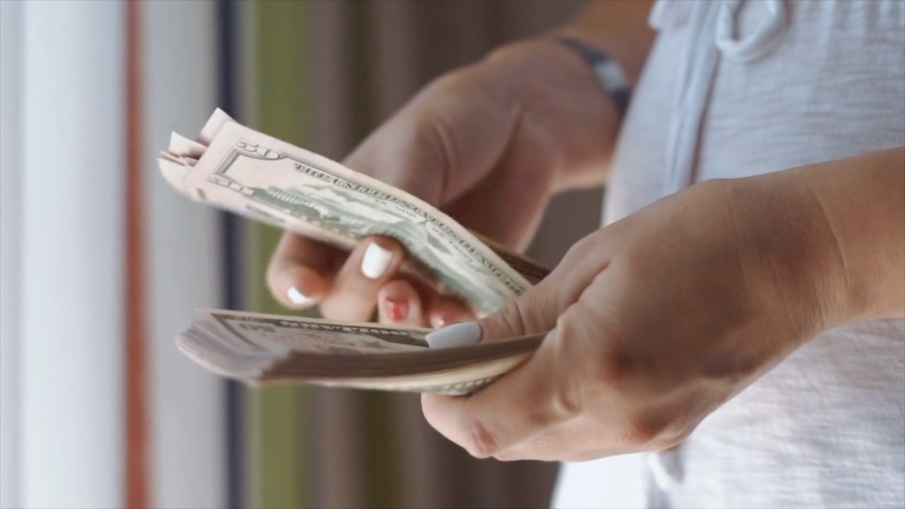 What It Takes to Pay Off Debt: Practical Tips for Your Budget