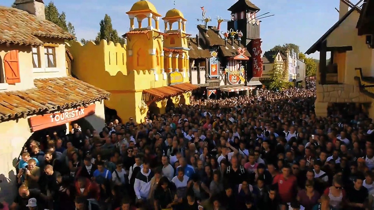 Parc Astérix : dans les coulisses du plus gaulois des parcs d'attractions