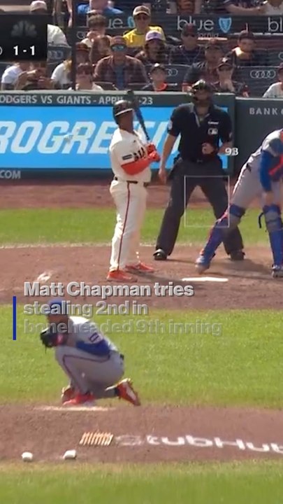 Giants' Matt Chapman gets caught stealing 2nd in 9th inning