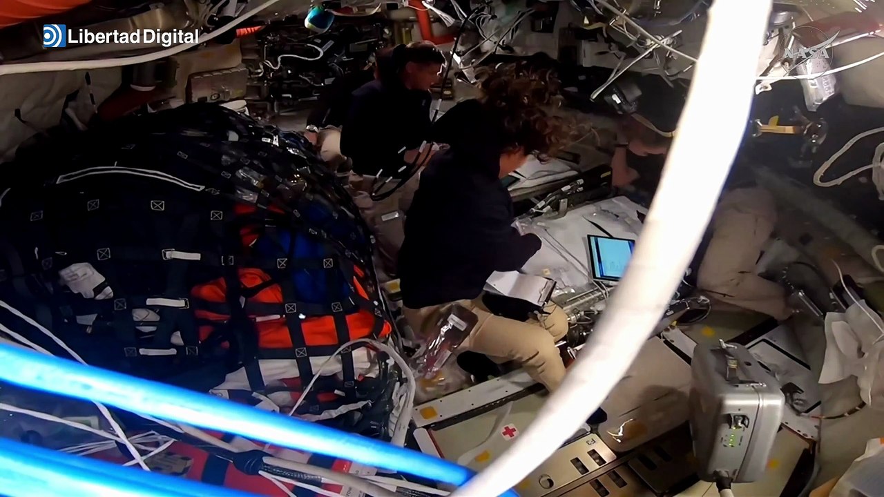 La tripulación de Artemis II alcanza la mayor distancia jamás recorrida por un ser humano