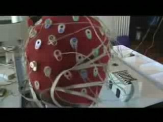 robot controlé par la pensée