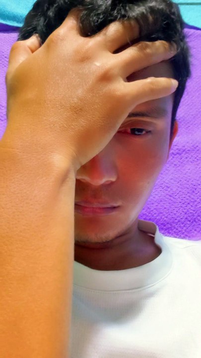Look me in the Eyes