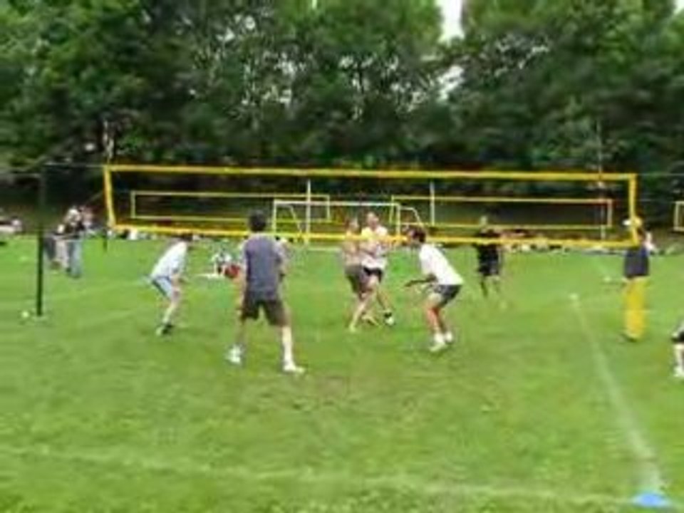 Tournoi de volley 3*3 allevard vodka pomme 10