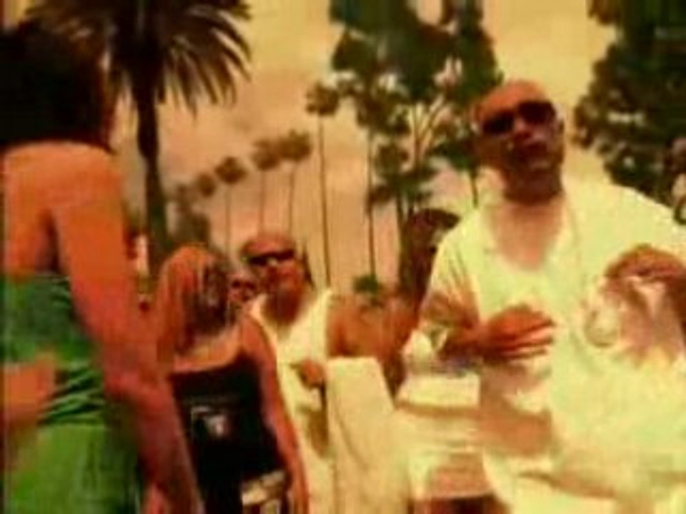 MR_CAPONE-E__FINGAZZ_quot;SUMMERTIME_ANTHEMquot;_VIDEO