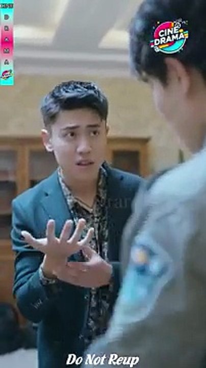 The Ordinary Bodyguard Saves a Girl in an Accident on the Street, Who Turns Out to Be a Super Rich Female CEO Proposing Marriage to Him