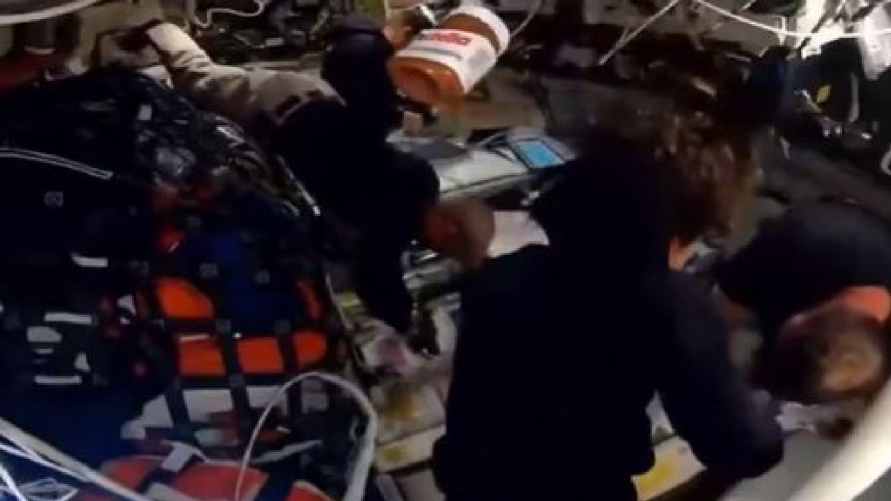Un barattolo di Nutella a bordo di Artemis II: il video virale prima del passaggio storico vicino alla Luna