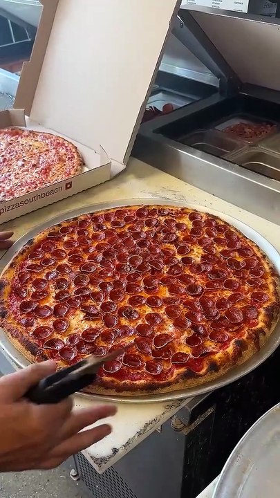 Pepperoni pizza FTW 🤌🏻