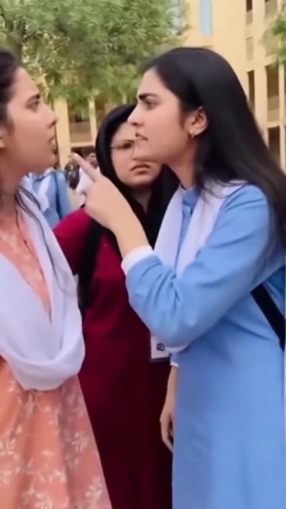 🔥 Girls Fight in 3 Languages _ English vs Urdu vs Punjabi 😱