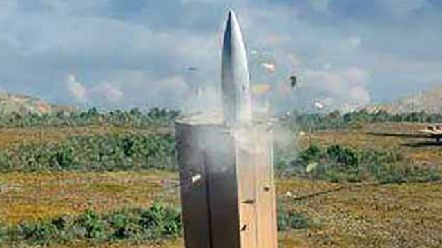 US Deadliest Weapons: अमेरिका के पास कौन से खतरनाक हथियार? ईरान पर अब तक नहीं हुए इस्तेमाल