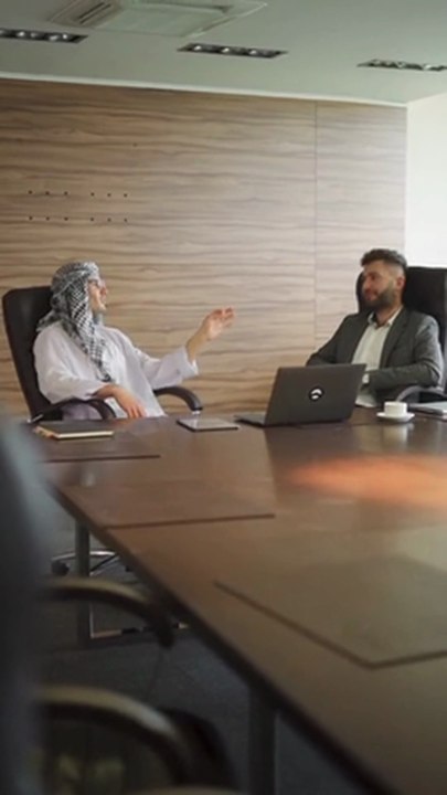 Trump's Tipping Point: Destroy Iran's Infrastructure or Give Talks a Chance - Axios