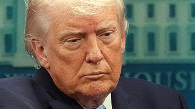 Trump Warns Mole in US: रेस्क्यू मिशन की जानकारी लीक होने पर भड़के ट्रंप, रिपोर्टर को भी दी धमकी