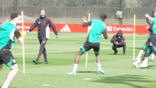 Liverpool train ahead of Champions League trip to PSG