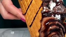 The CHOCOLATELY WASTED ROLLED ICE CREAM TACO from Rainbow Rolls on Long Island NY!🍦🤤 #DEVOURPOWER