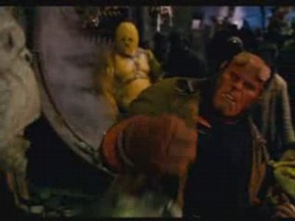 Hellboy II: El Ejército Dorado spot 2