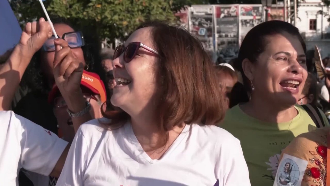 Mujeres cubanas se levantan contra Trump por el bloqueo económico a la isla