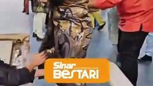 'Auto' segak berbaju Melayu