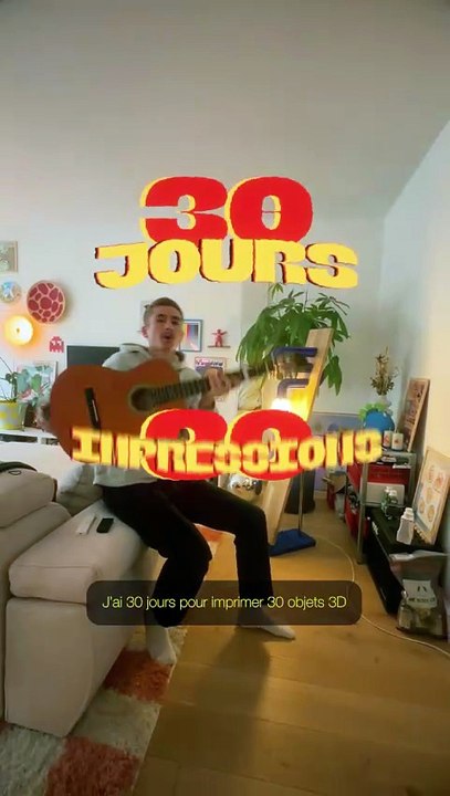 J10 - Bon on fera pas mieux que la lampe mdrr Aujourd’hui on fait un cache pour mon super de guitare, parce qu’en vrai il fait tache, c’est un rond noir au mur, et moi je milite pour de la couleur 🍊 C’est vraiment du détail, mais j’suis content et je l’a