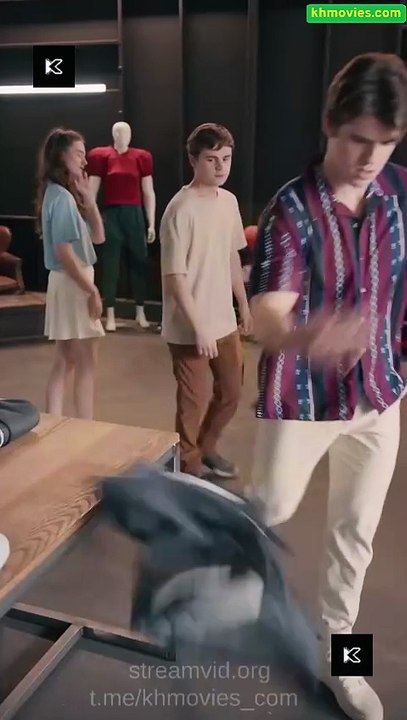 لاعب-الوسط-المفقود-مدبلج