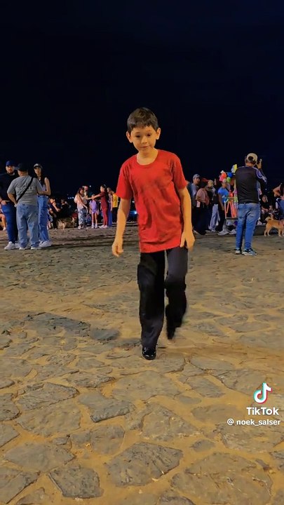 Ein toller Salsa Tänzer