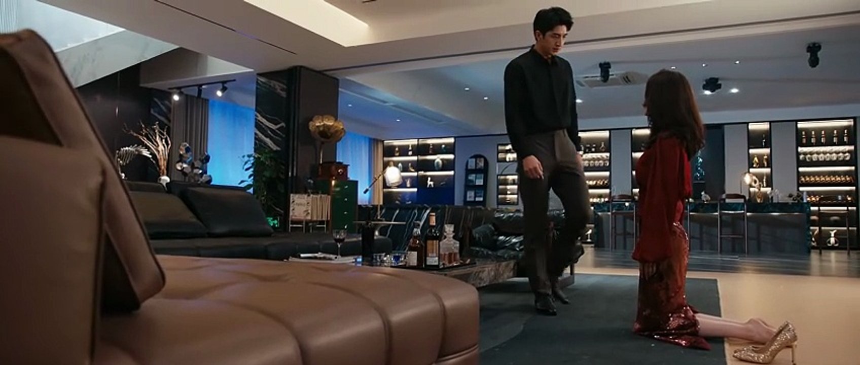 The Glory Fades Episode 23