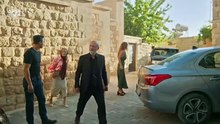 مسلسل المدينة البعيدة الحلقة 30 مترجم