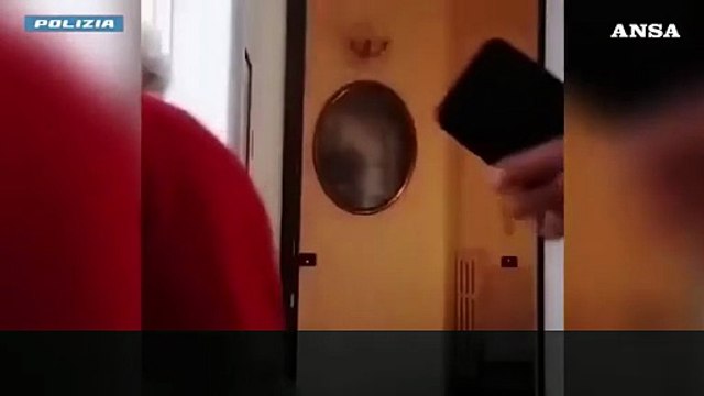 A Milano anziana sventa truffa in casa per centinaia di migliaia di euro