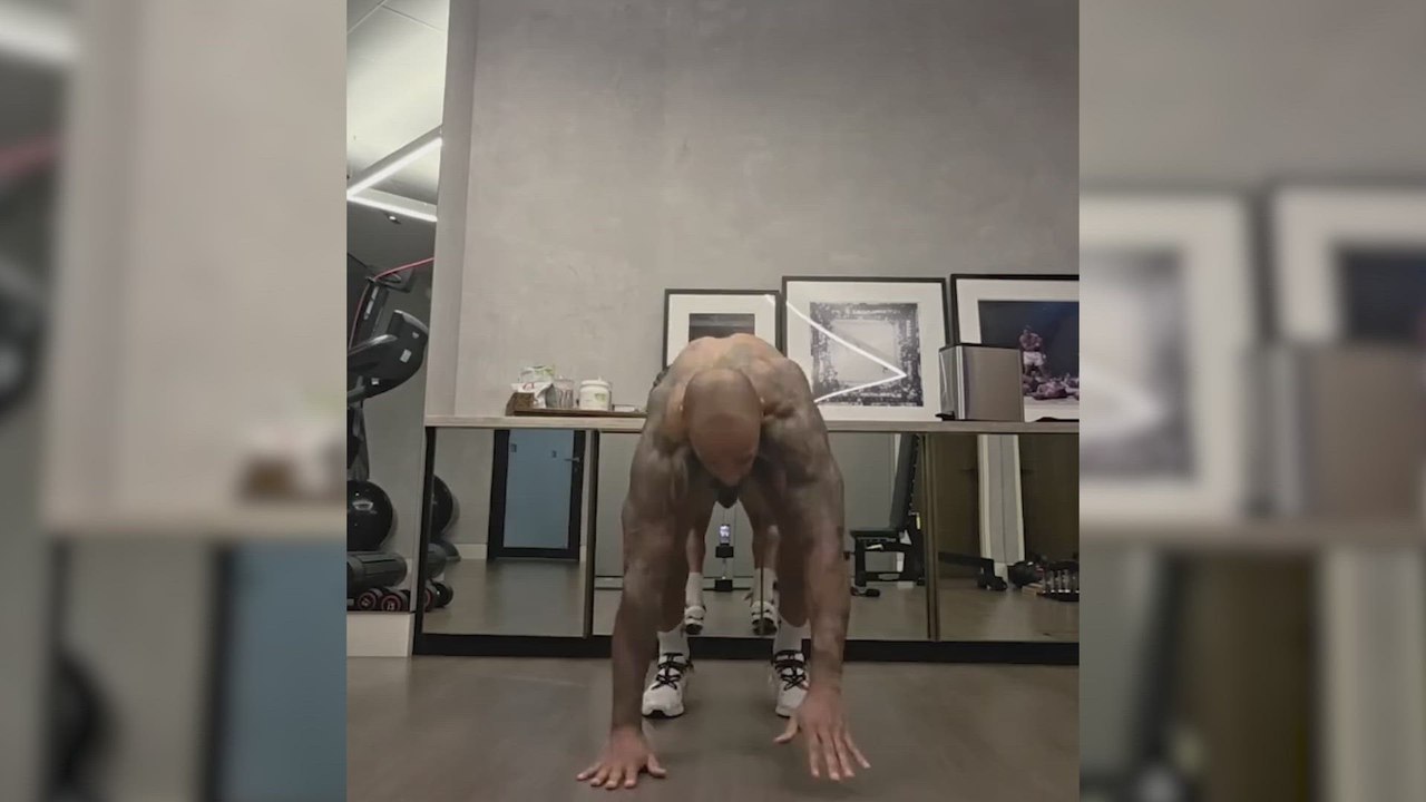 El espectacular estado físico de Thierry Henry a sus 48 años