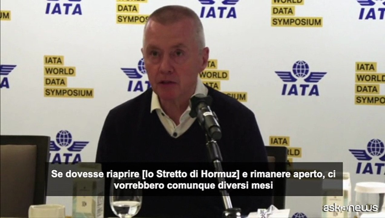 Iata: mesi per tornare a forniture normali di carburante per aerei