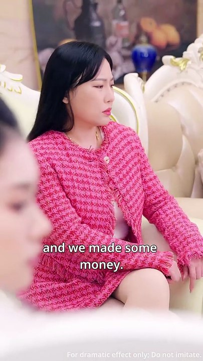 The Triumphant Return  A New Year's Tale #shortmax