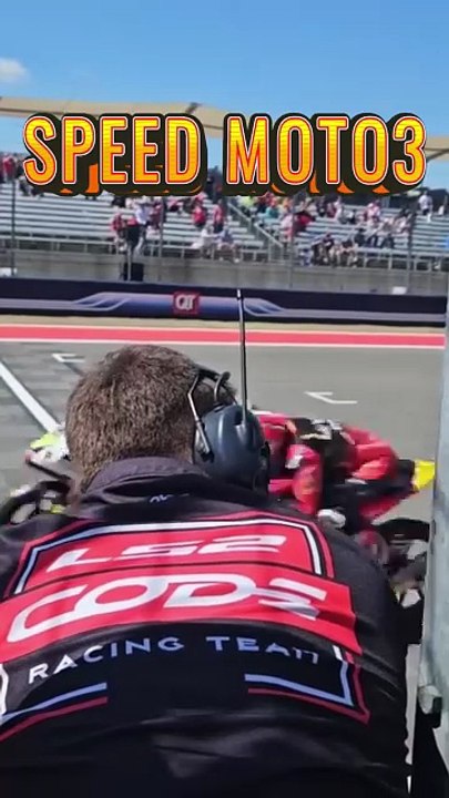 MotoGP VS moto3