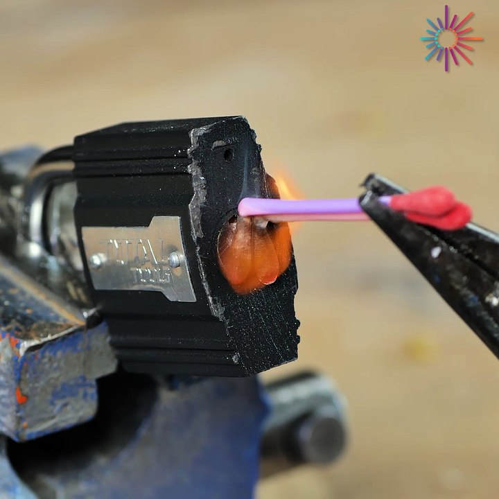 Q tips to the rescue for stuck keys🔐✨