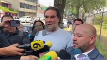 Eduardo Yáñez se enfrenta a periodista en juzgado y da su versión