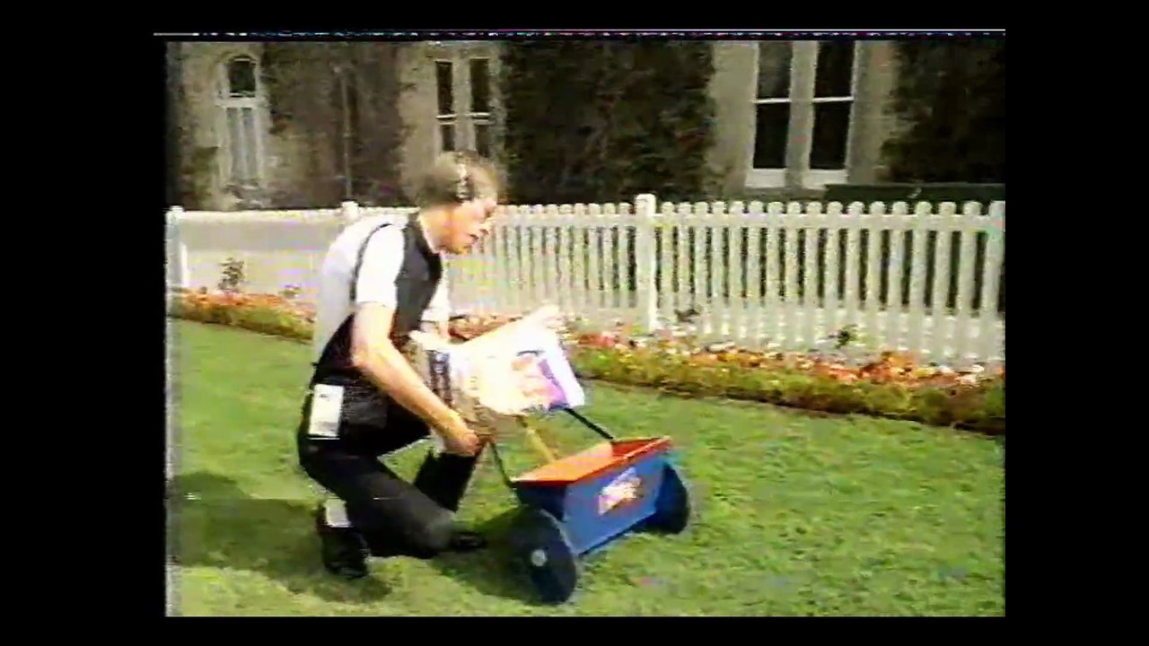 TVC - Top Brand Fertilizer & Spreader (1985)