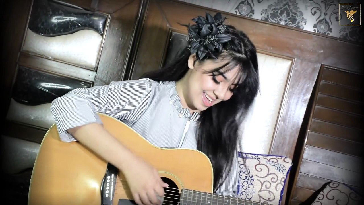 Ek Tu Hi Hai - Rito Riba - Female Version - Maher Anjum {11}