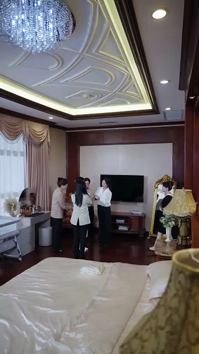 Watch THE NANNY THEY ALL ADORED