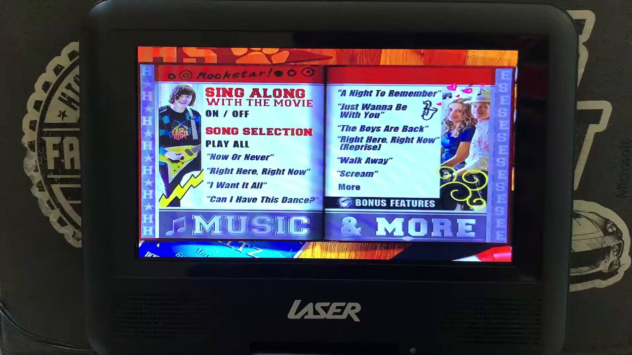 High School Musical 3 - Scream Sing-Along