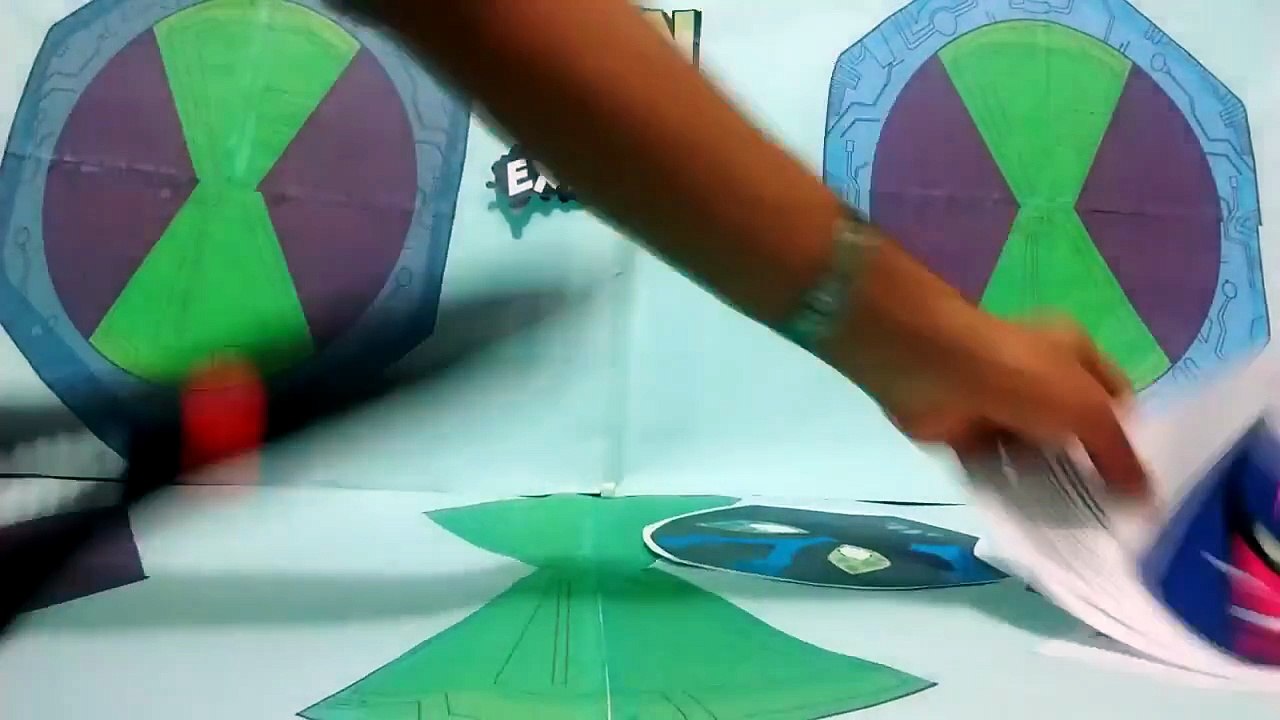 Tutorial - Várias Máscaras do Ben 10 AF (Parte 1)