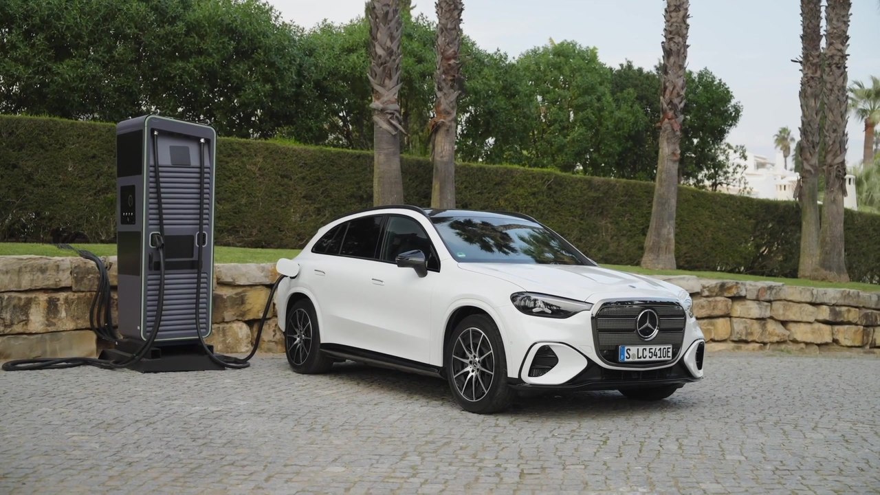 Der neue Mercedes-Benz GLC - Souveränes Bremspedalgefühl und hohe Rekuperationsleistung
