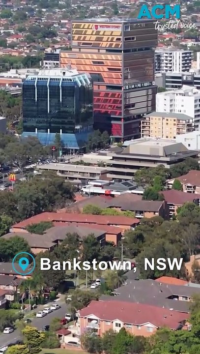 Manhunt underway after child sex offender escapes Sydney hospital