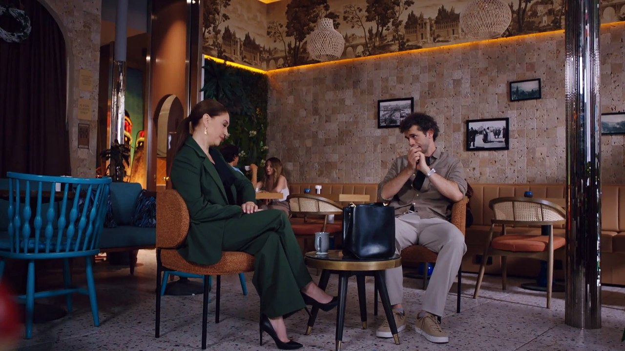 Mundos opuestos Capítulo 214 x Temporada 2 completo online'