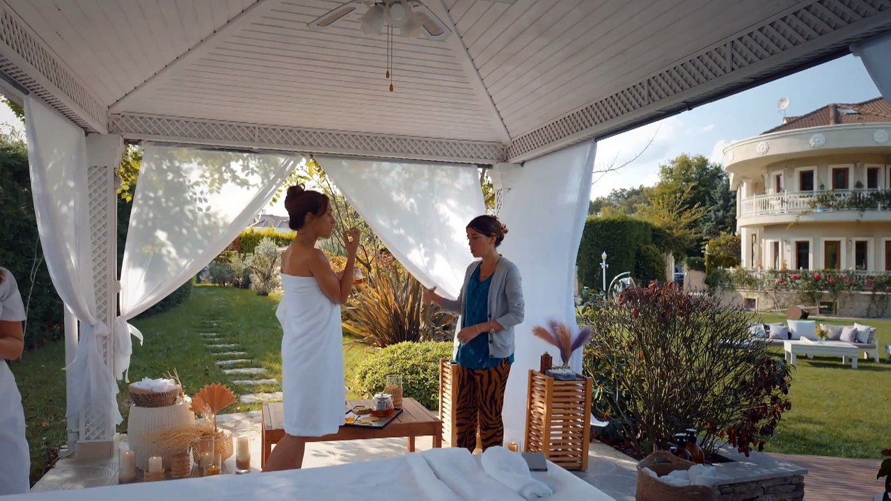 Ver 'Capítulo 7 x Temporada 1 completo online' - Trapos sucios