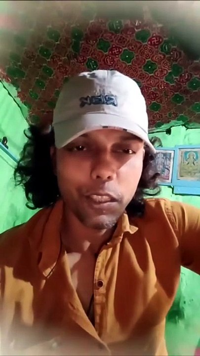 इसे कहते हैं नेता जो पब्लिक के साथ Real Politician
