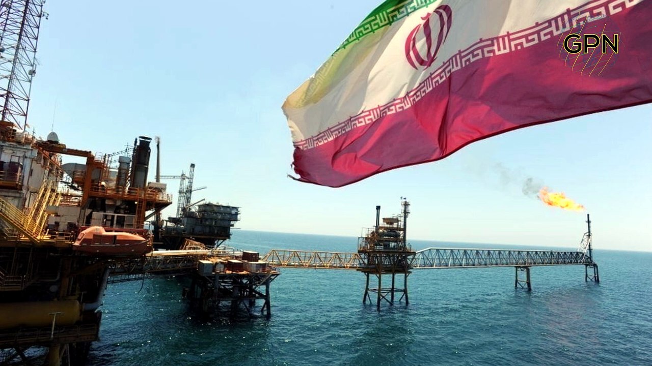 Strait of Hormuz STILL Closed Despite US-Iran Ceasefire | Oil Prices Surge & Shipping Crisis