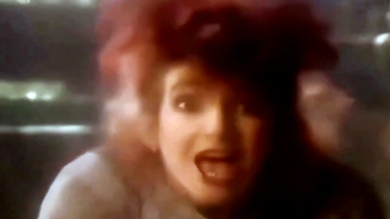 KATE BUSH — Suspended In Gaffa 1982