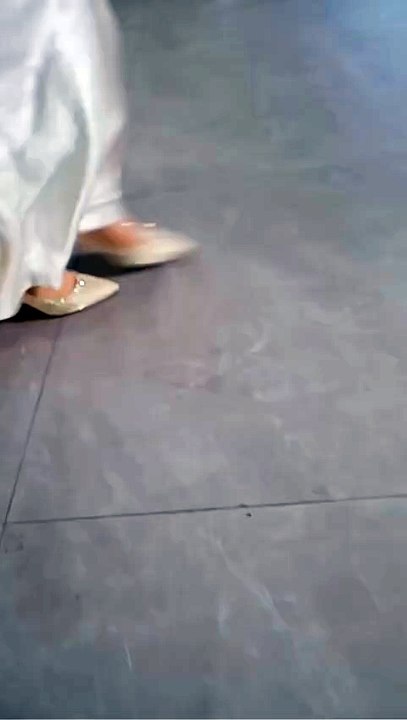 Ceo Faked Bankruptcy&Got Humiliated By All,Only Poor Intern To Pay His Debt. Love Comes. S